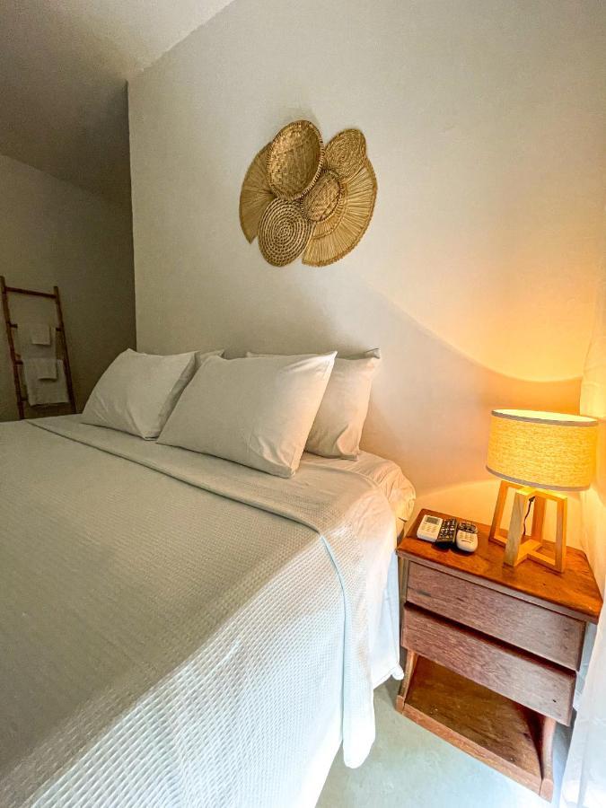 Noronha´s House Hotel Фернанду ди Нороня Екстериор снимка